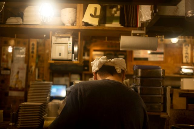 居酒屋店内