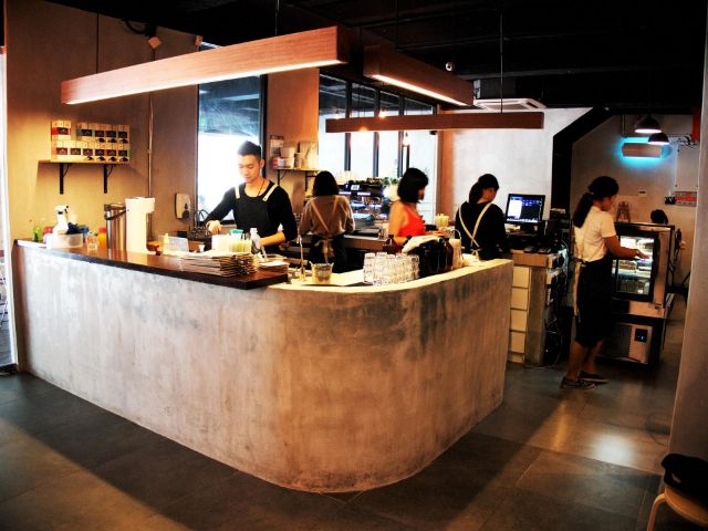 外国人が働く飲食店