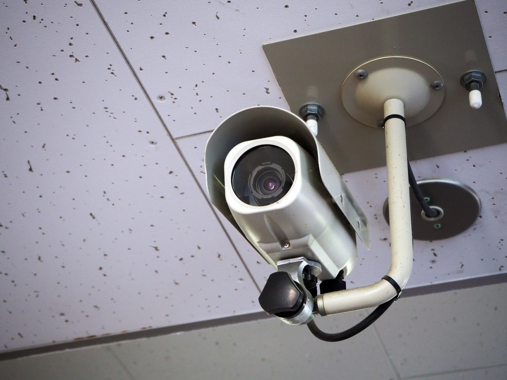 不法侵入対策の防犯カメラに必要な機能と選び方