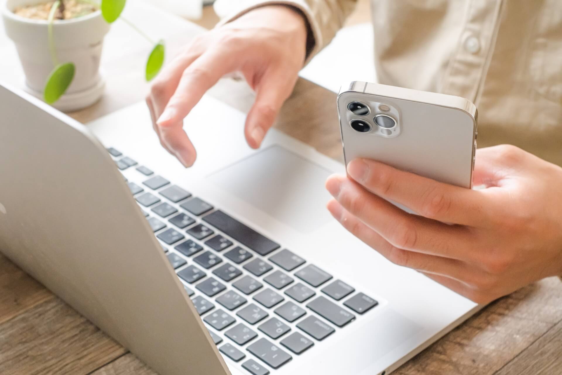 クラウド型予約システムのメリット｜業務効率と顧客体験の向上