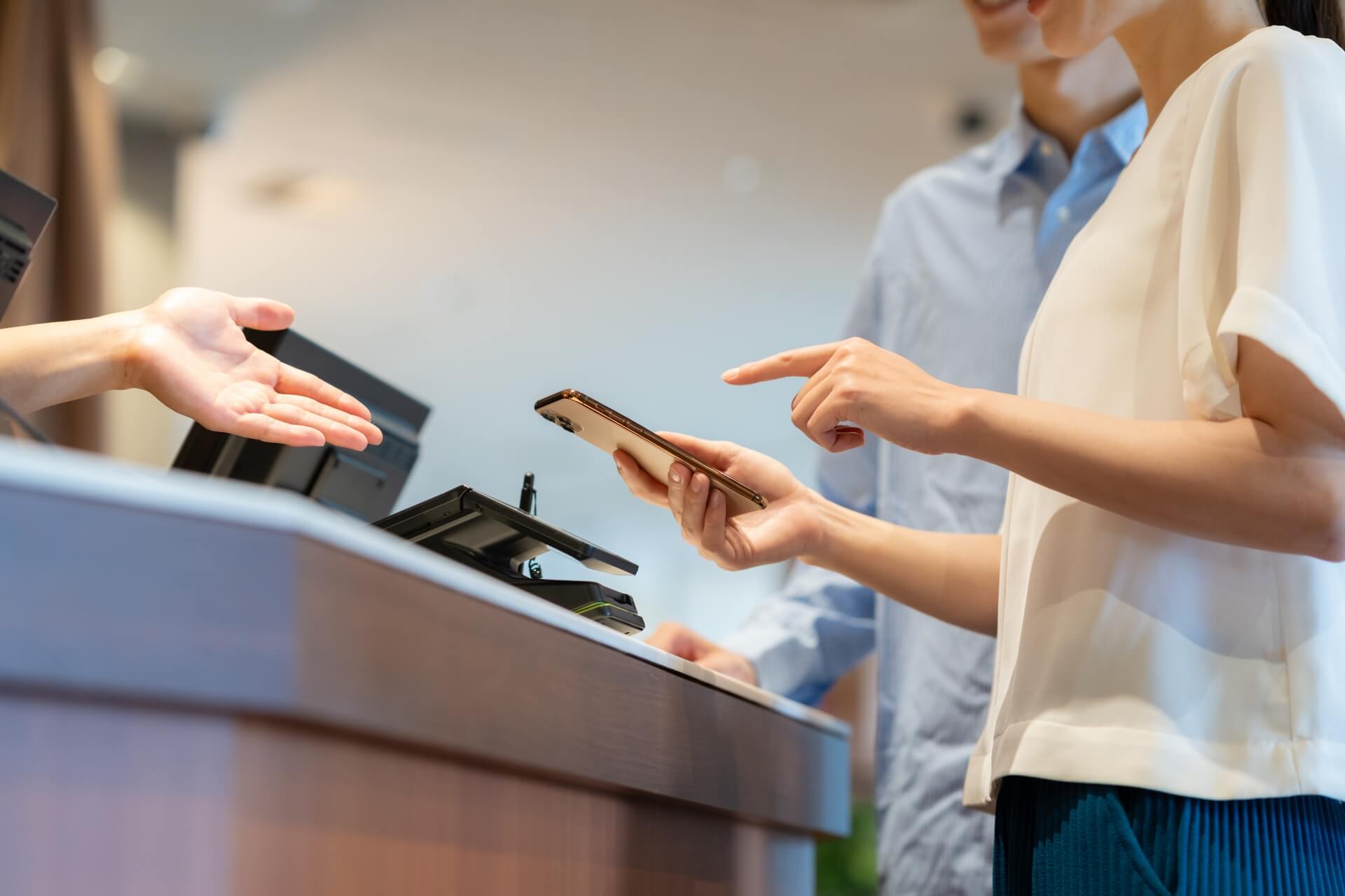 QRコード注文はめんどくさい?利用者が感じやすい不満の正体